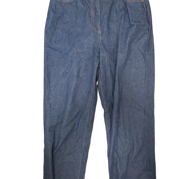 Reg $400 Terry Lewis Classic Luxuries size M - Picture 5 of 6